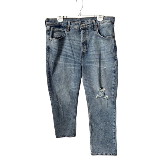Old Navy | Extra High Rise Sky-Hi Straight Distressed Jeans | Size 16 - Picture 1 of 5